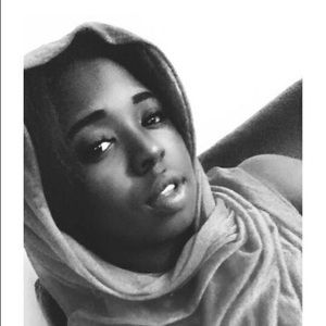 Meet your Posher, Kay